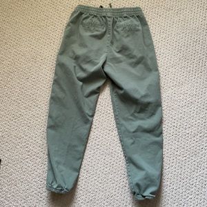 Gap khaki casual jogger pants